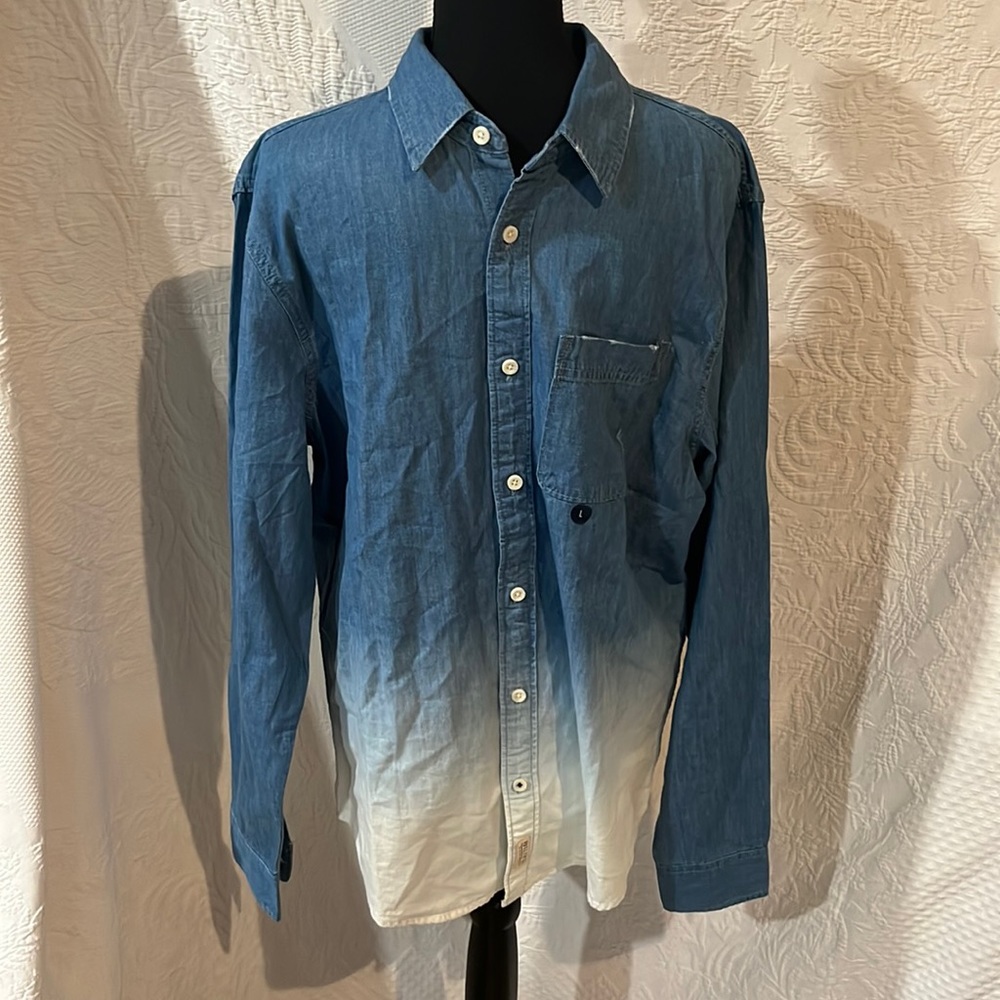 Hollister button‎ down long sleeve, size large, NWT